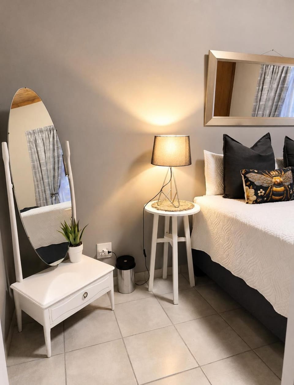 Zhantique Guest House 2- Unit 11 Bed and Breakfast in Gauteng