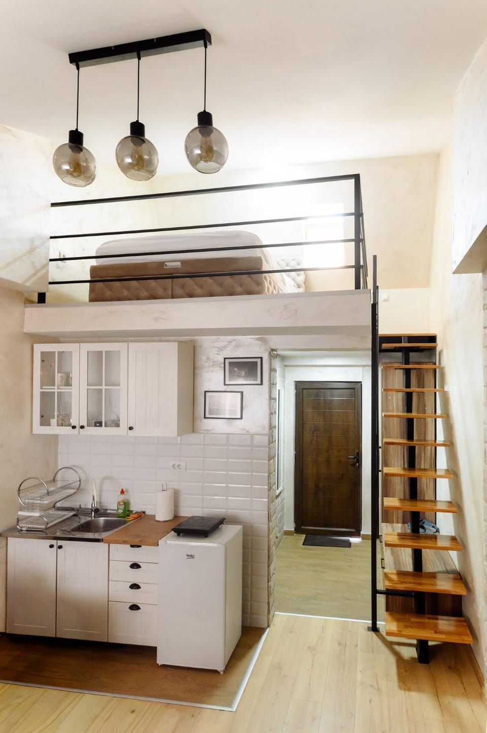 CROWNE Stan11550 Sopstveno Parking Mesto Apartment in Serbia