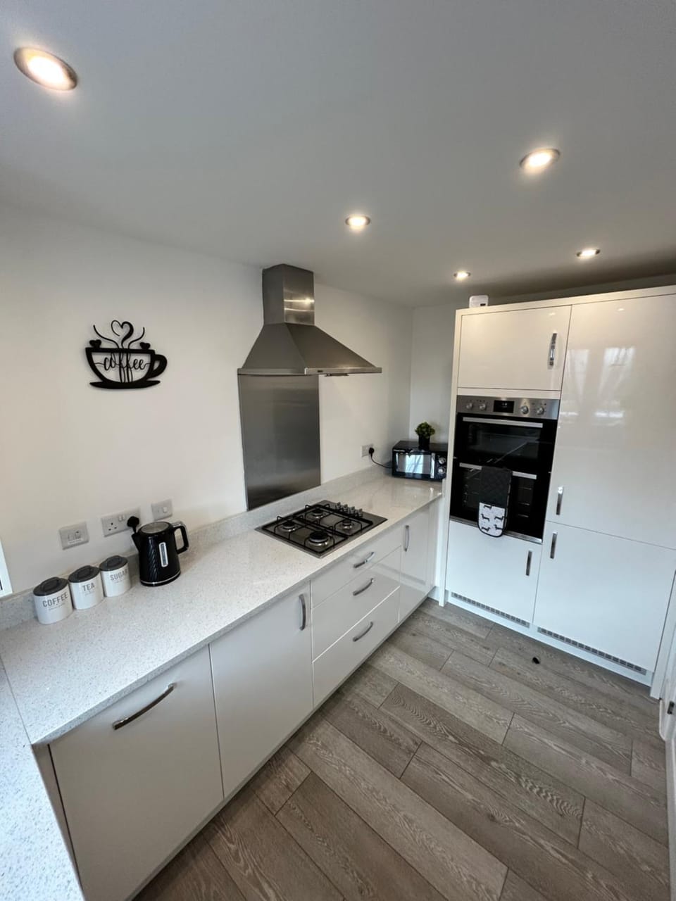 Kitchen or kitchenette, oven, stove