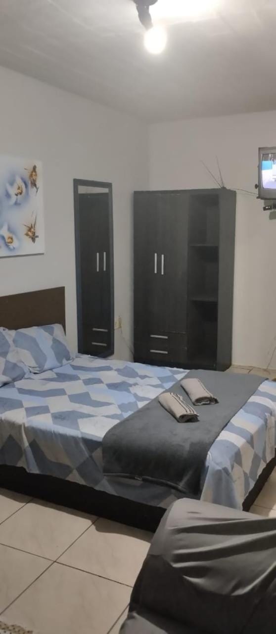 Communal lounge/ TV room, Bed, Bedroom