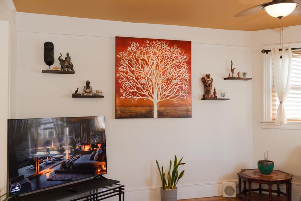 Communal lounge/ TV room, TV and multimedia, Evening entertainment