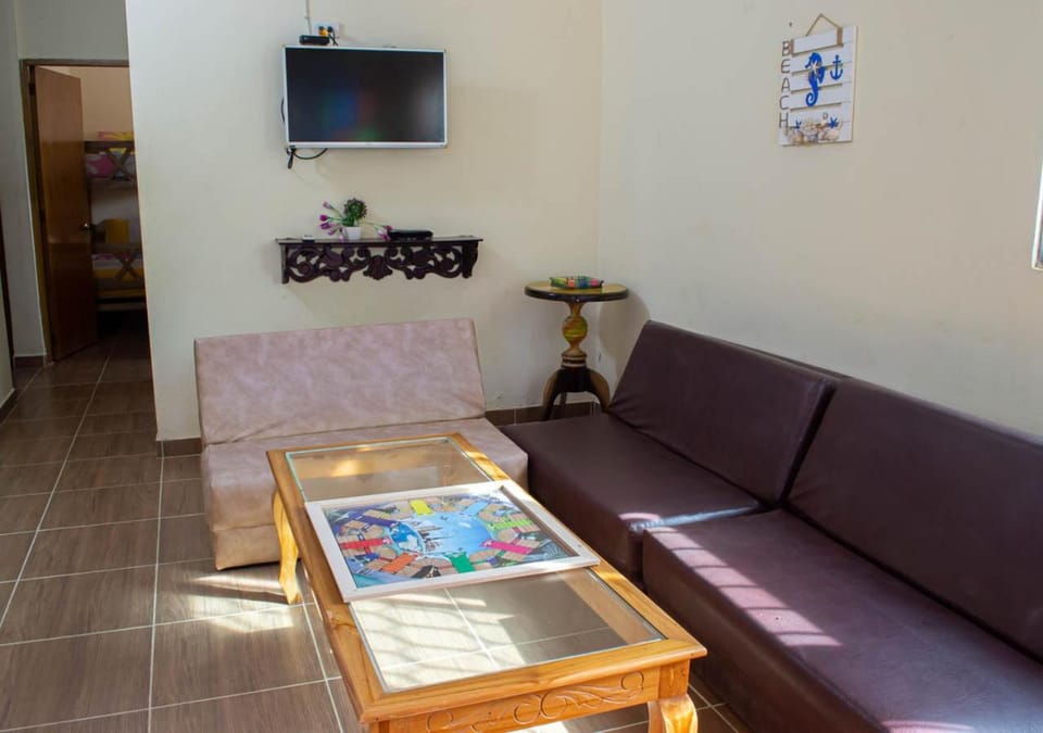 Living room, Seating area, Evening entertainment