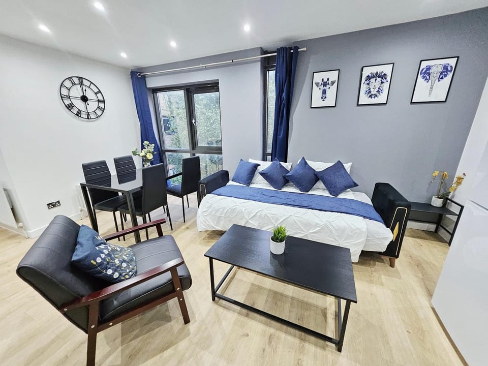 GDY2 - The Green Dragon Apartment Apartment in London
