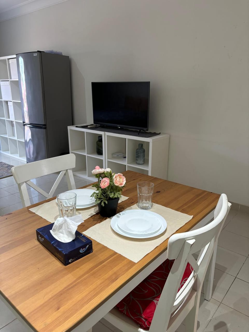 Communal lounge/ TV room, TV and multimedia, Dining area