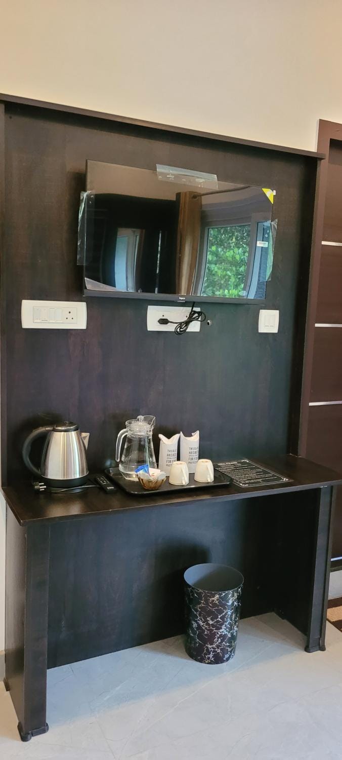 Communal lounge/ TV room, TV and multimedia, Coffee/tea facilities