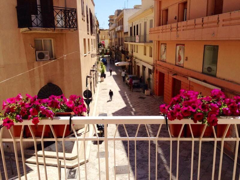 Balcony/Terrace, Photo of the whole room