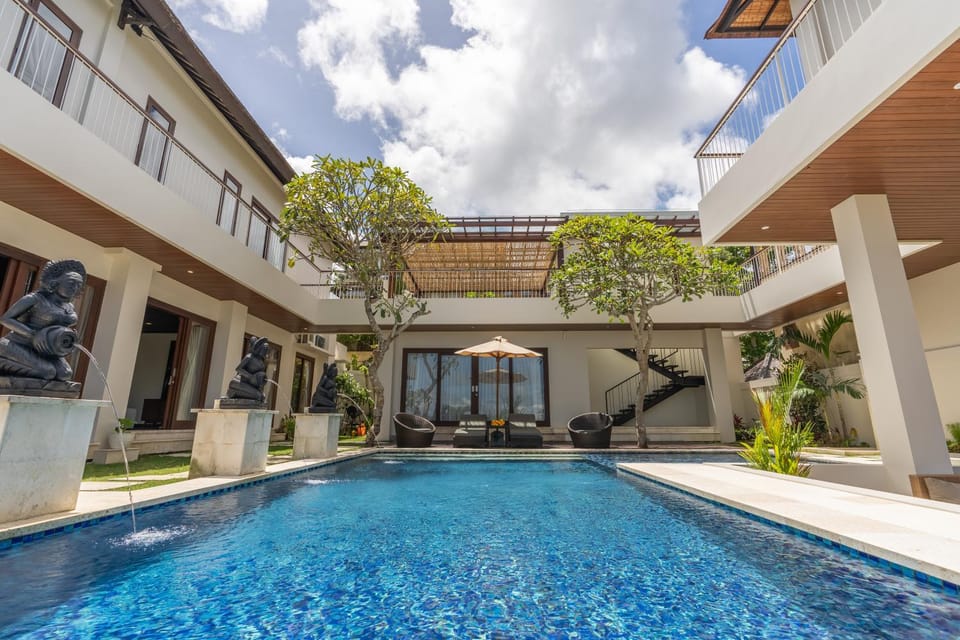 Patio, Day, Pool view, Swimming pool, sunbed
