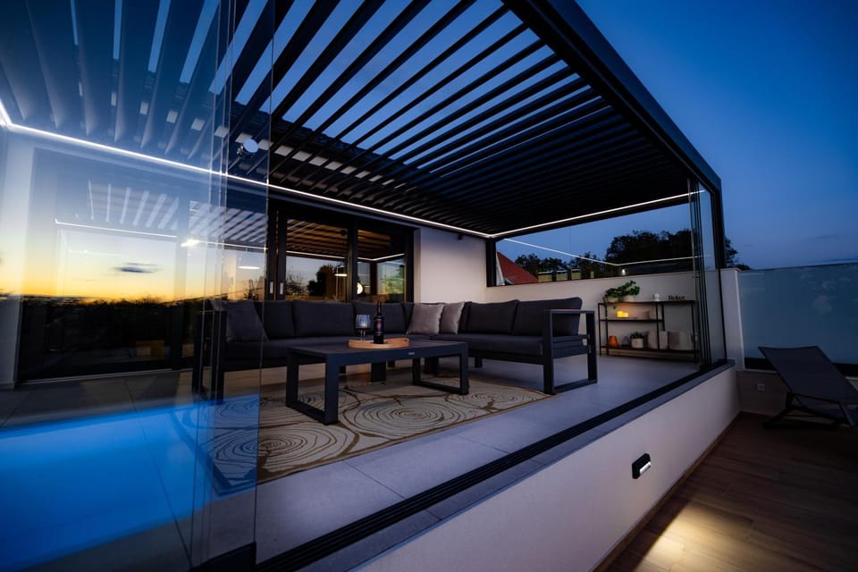 Balcony/Terrace, Balcony/Terrace