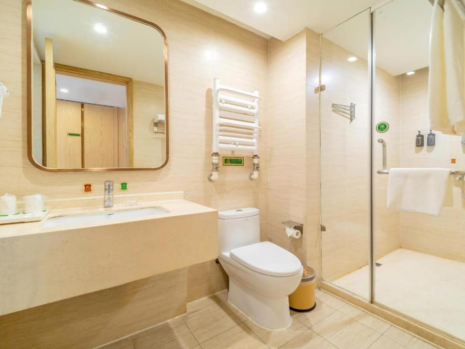 Vienna Hotel Harbin Central Avenue Hotel in China