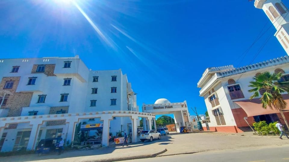Buxton point 2 With Air Conditioner Apartment in Mombasa County