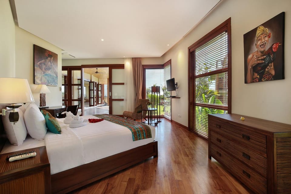 Bed, Bedroom, Garden view