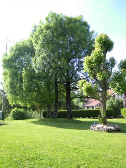 Maison La Roche du Miroir House in Bourgogne-Franche-Comté