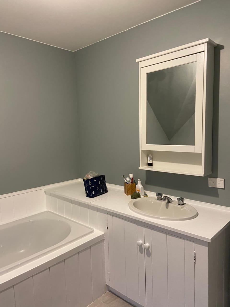 Bathroom, Bath