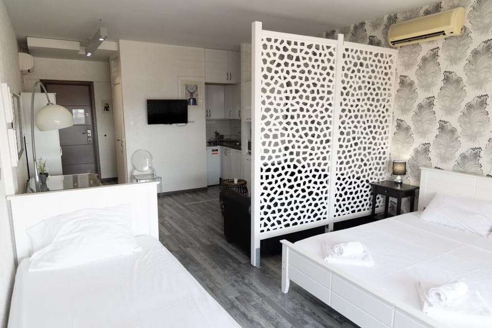 City Center Apartment III by GOLDENLAND Apartment in Thessaloniki