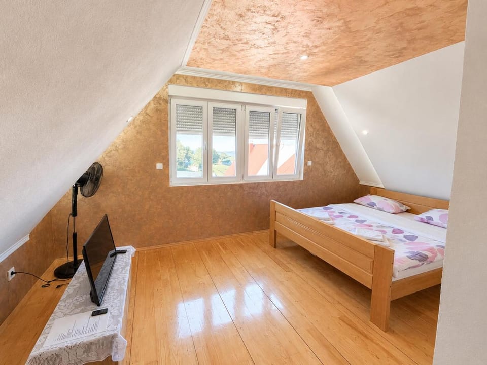 Gorstak 6 Apartment in Montenegro
