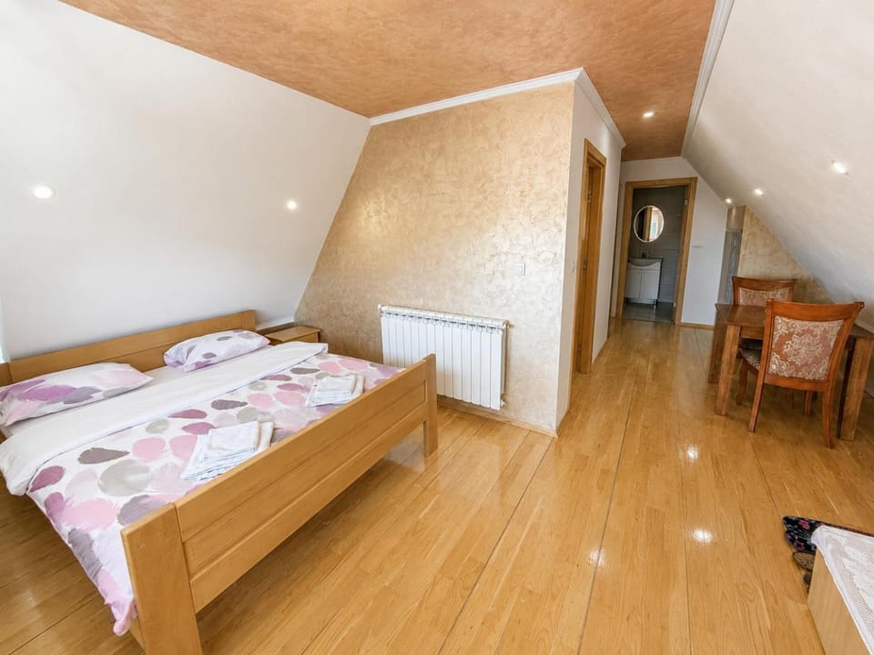 Gorstak 6 Apartment in Montenegro
