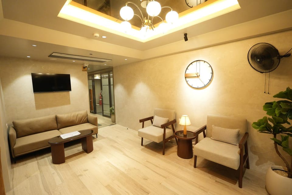 Lobby or reception, Seating area
