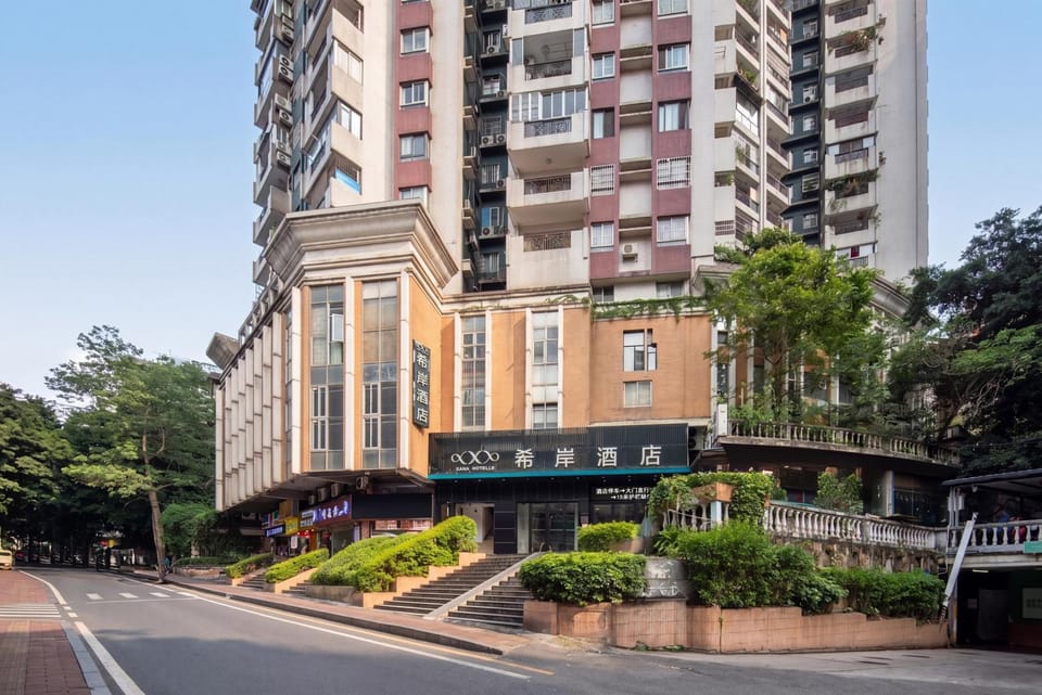Property building, Day, Neighbourhood, Street view, Location