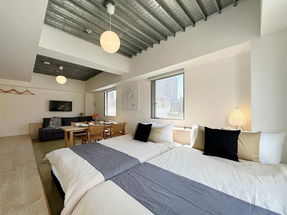 Communal lounge/ TV room, Bed, Photo of the whole room, Bedroom
