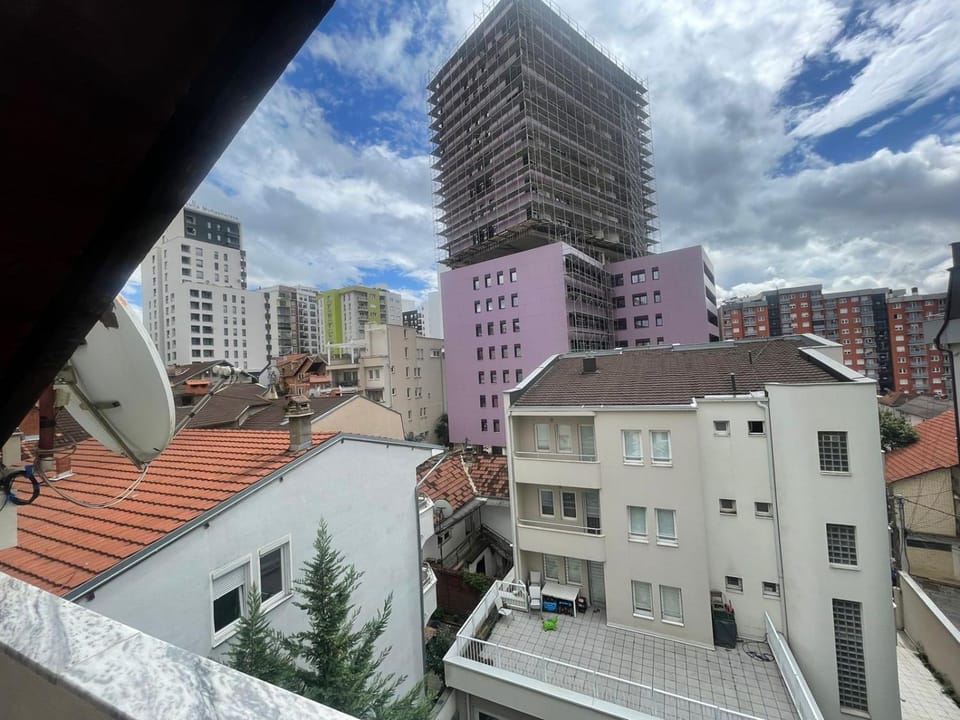 Property building, Neighbourhood, City view, Street view