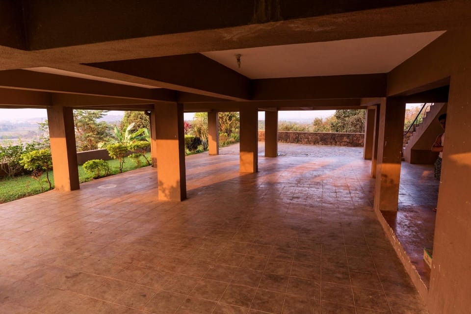 Garden, Parking
