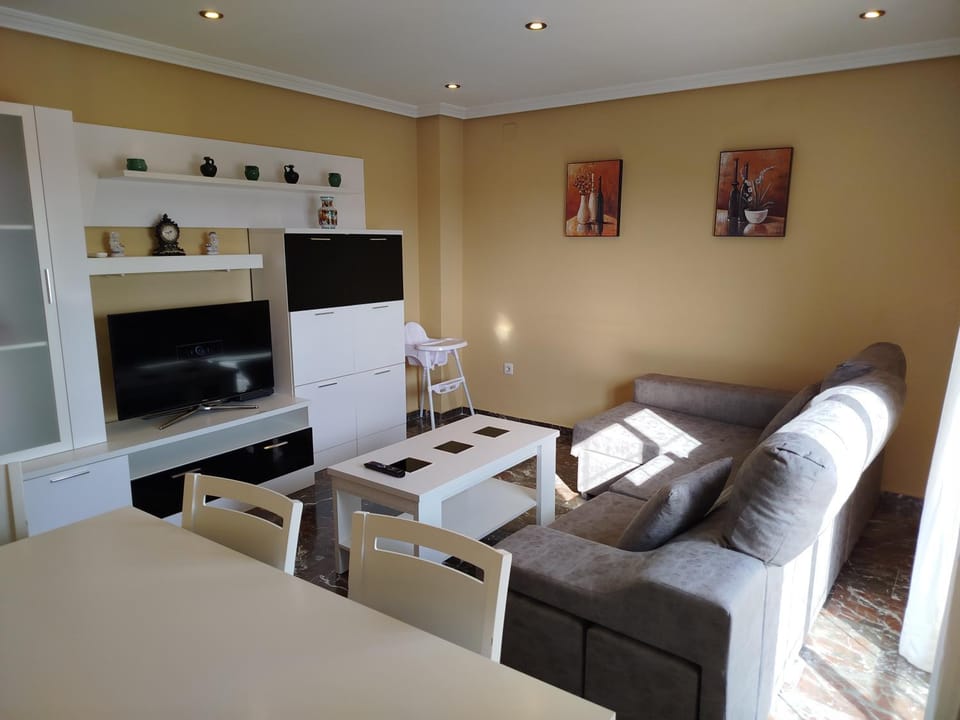 Communal lounge/ TV room, Living room