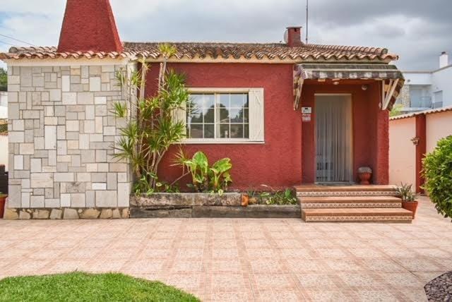 Sunny House La Eliana House in Valencian Community