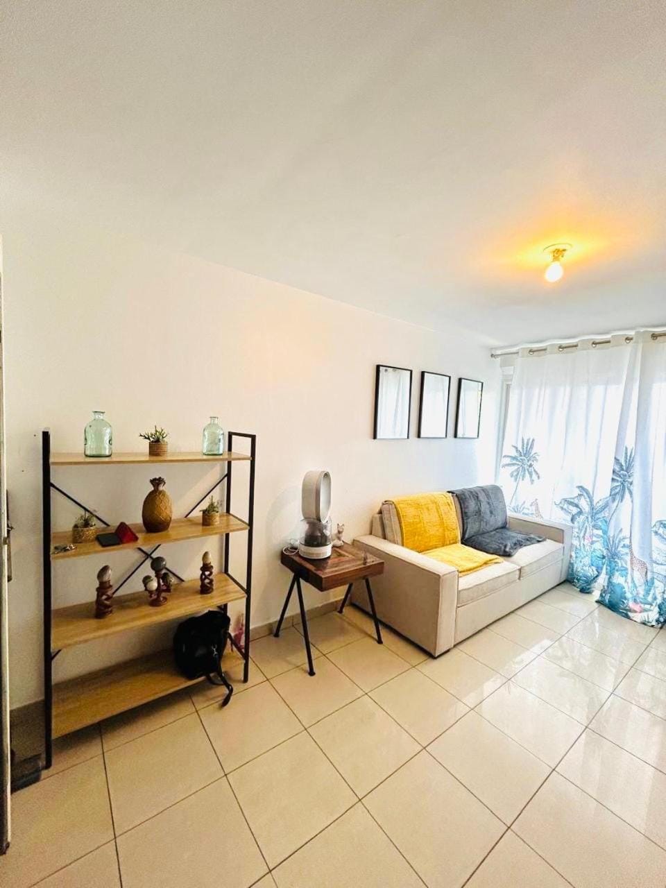 Appartement T3 au Moufia, Saint-Denis Apartment in Réunion