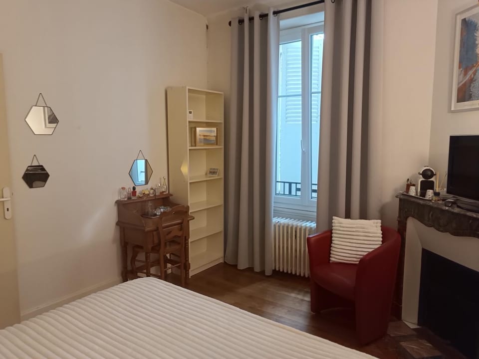 Charmante chambres d'hôtes avec SDB privée Bed and Breakfast in Bourges