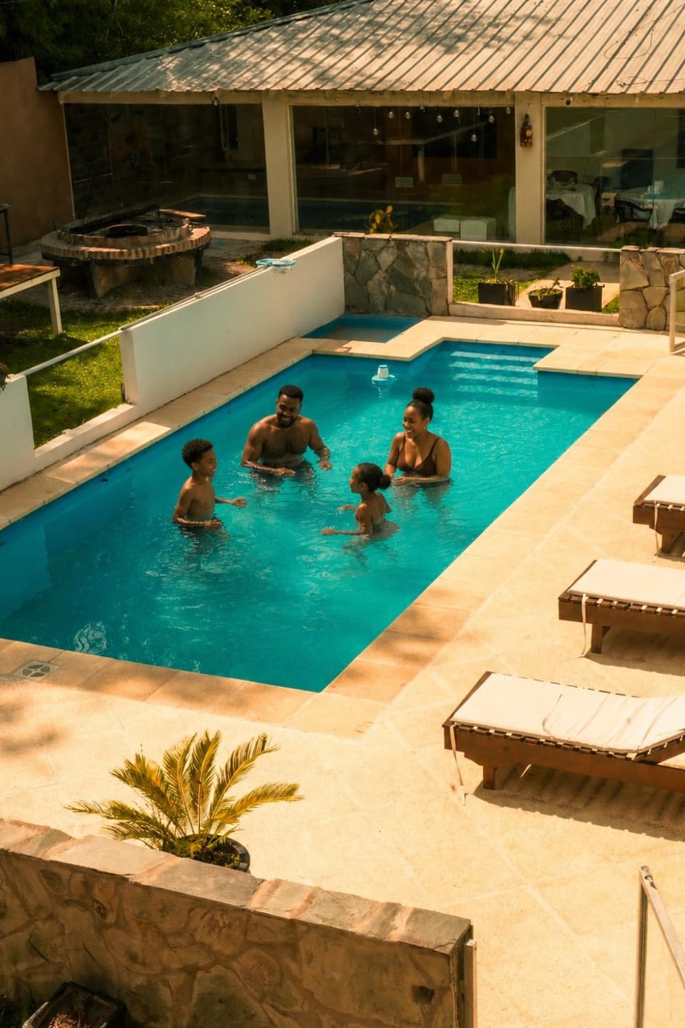 BBQ facilities, Swimming pool, sunbed