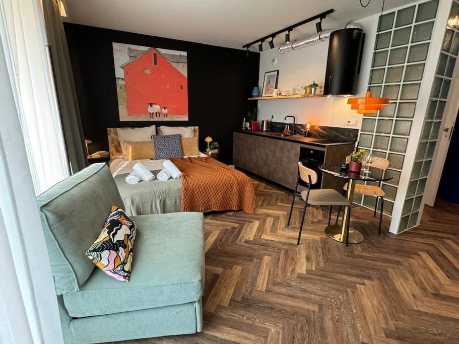 Art & SunSki Studio z garażem podziemnym Apartment in Lesser Poland Voivodeship