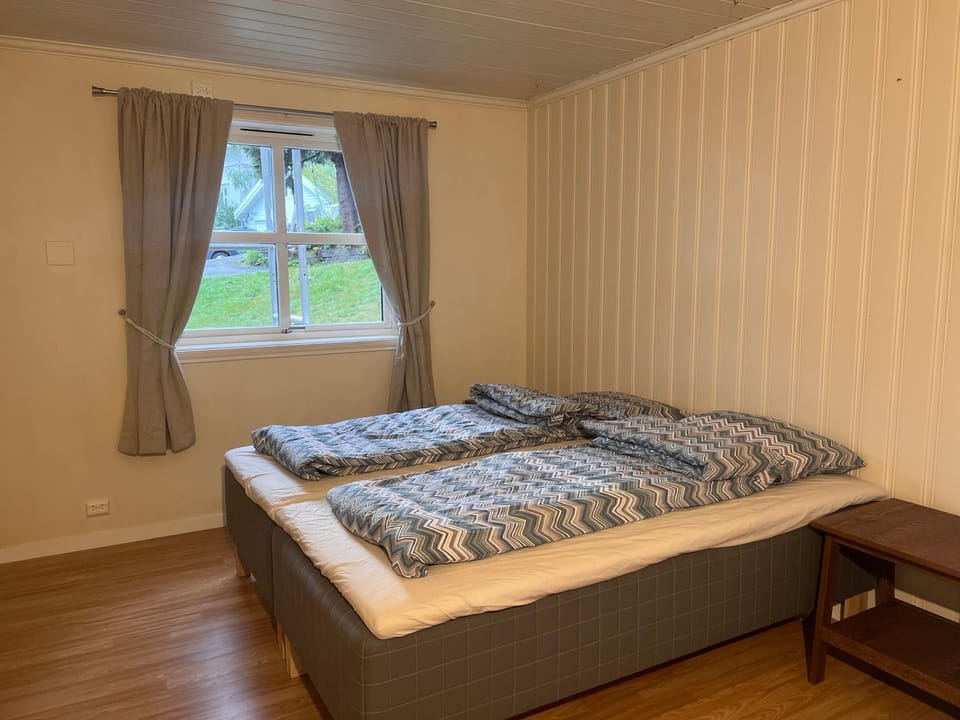 Charming Apartment steps from city center Apartment in Tromso