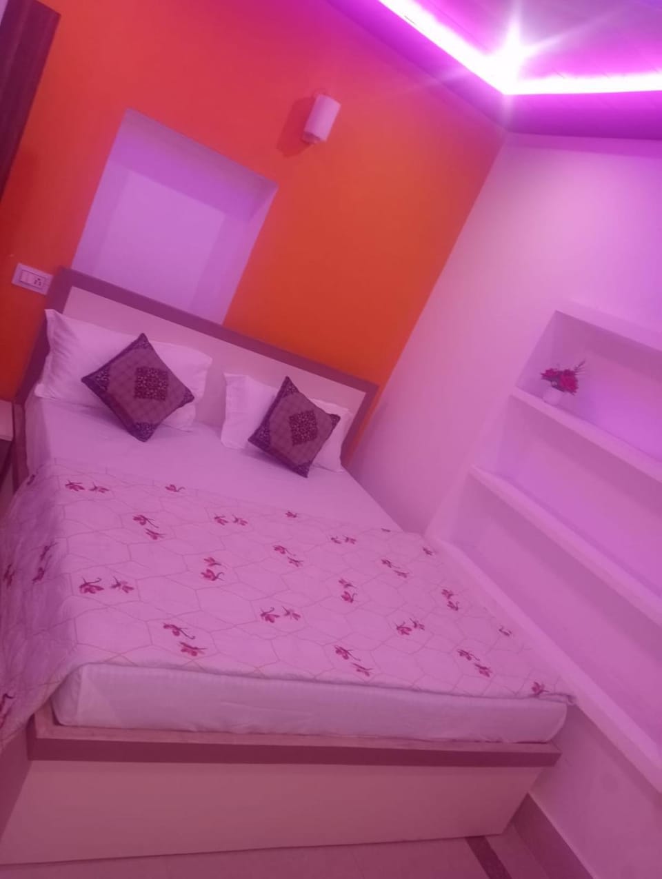 Rudra Guest House Bed and Breakfast in Varanasi