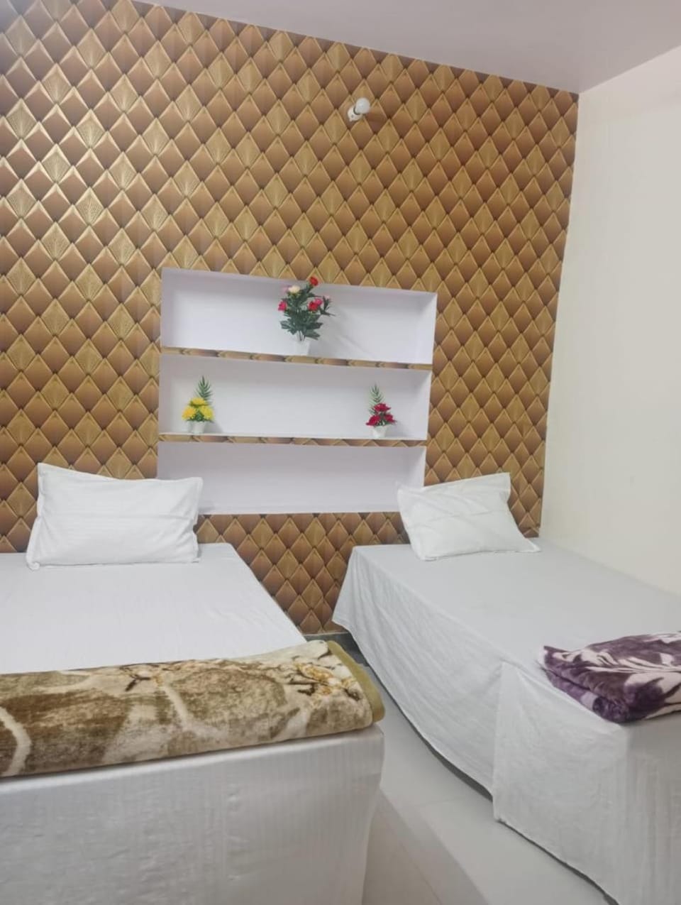 Rudra Guest House Bed and Breakfast in Varanasi