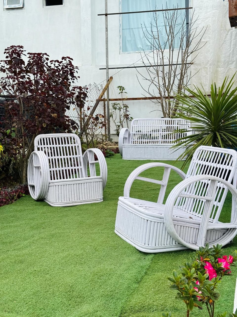 Garden, Garden, Seating area
