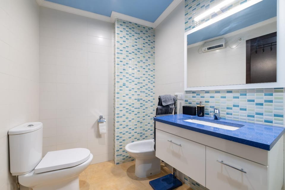 Bathroom, Living room