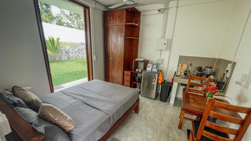Bed, Coffee/tea facilities, Kitchen or kitchenette, Dining area