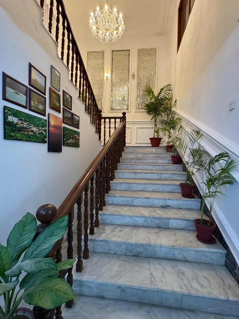 Property building, Facade/entrance, Decorative detail
