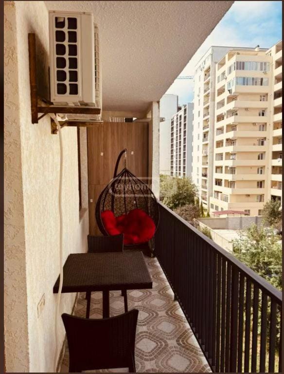 Property building, Patio, Neighbourhood, Balcony/Terrace, Seating area