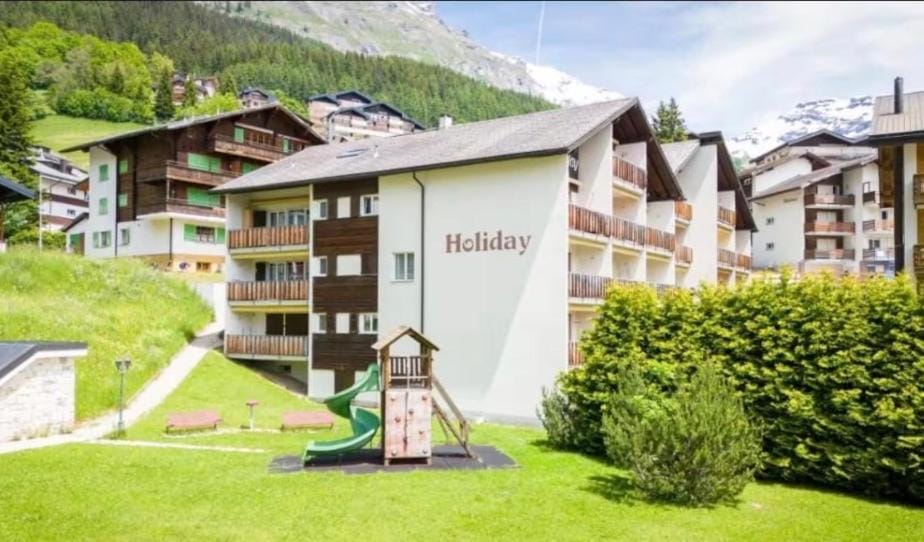 Property building, Garden view