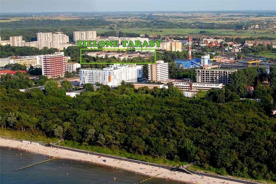Off site, Day, Neighbourhood, Natural landscape, Bird's eye view, Summer