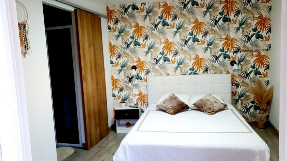 Petit nid cosy Vacation rental in Île-de-France