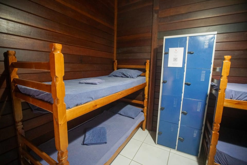 Bed, Bedroom, bunk bed