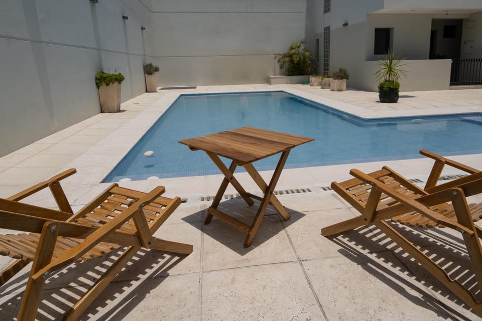 Solarium, Swimming pool