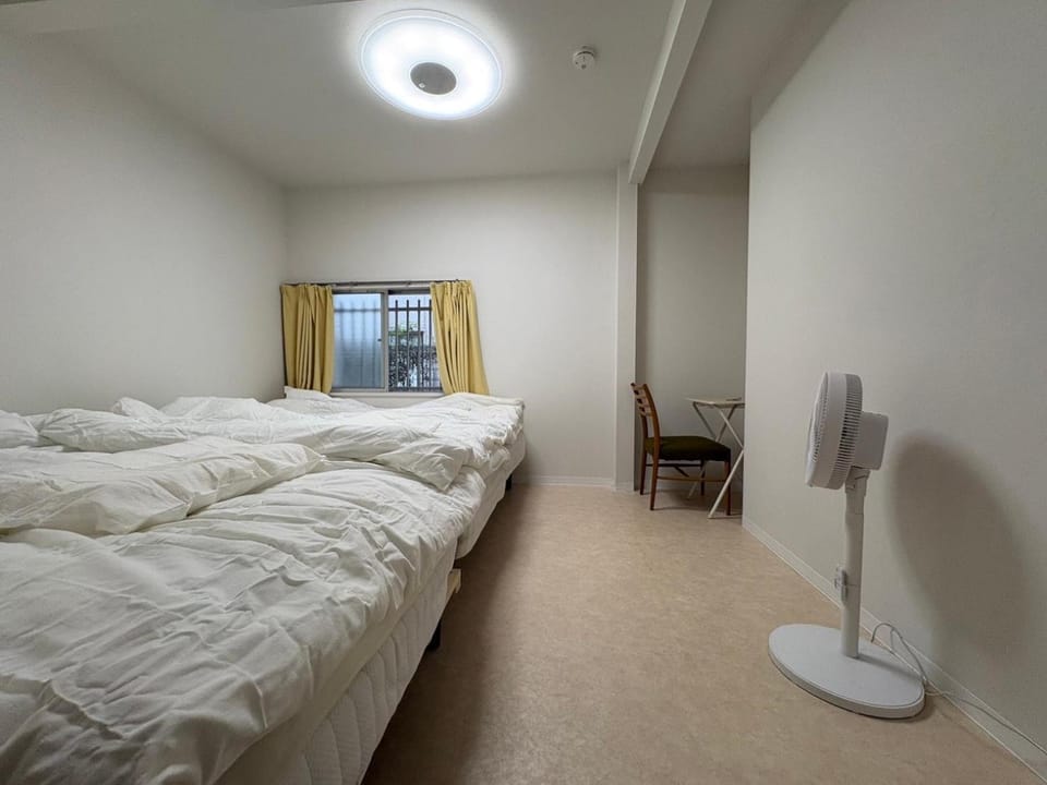 Tokyo Shibya 88 Shared House Bed and Breakfast in Shibuya
