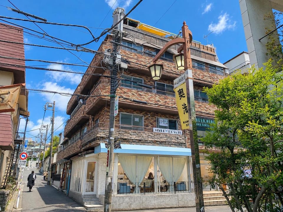 Spacious 80sqm Apt near Shibuya Crossing, 8 min walk to Shibuya Station Apartment in Shibuya