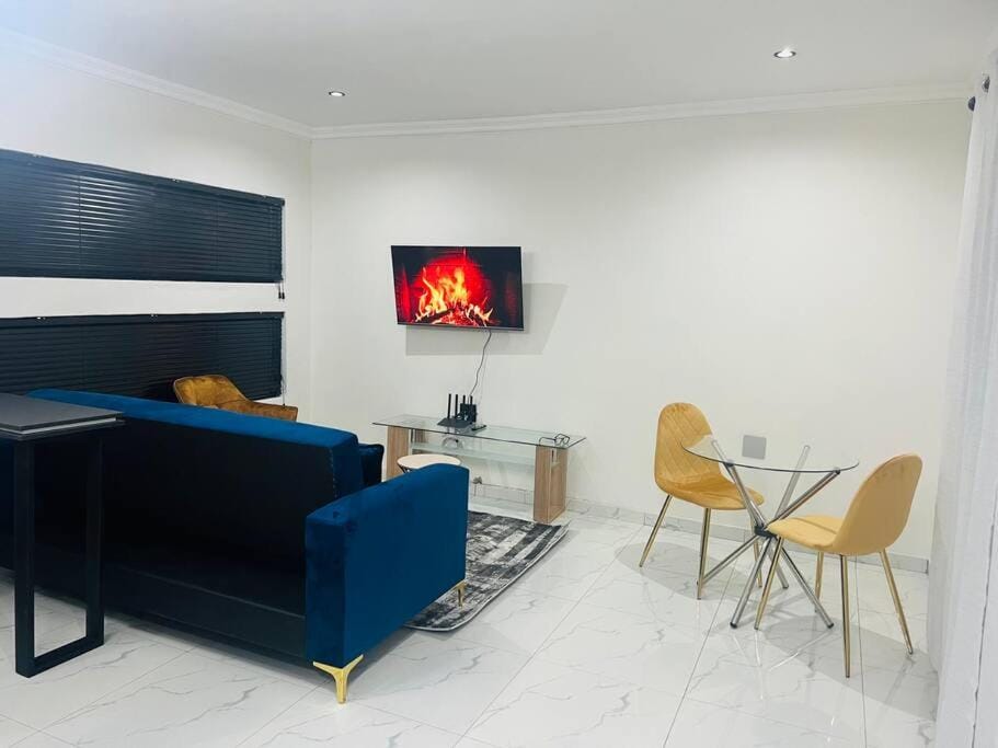 KT Comfort Apartment in Sandton
