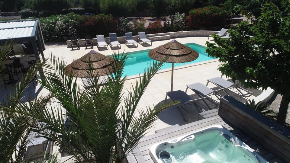 Patio, Day, Natural landscape, Garden view, Pool view, Swimming pool, sunbed