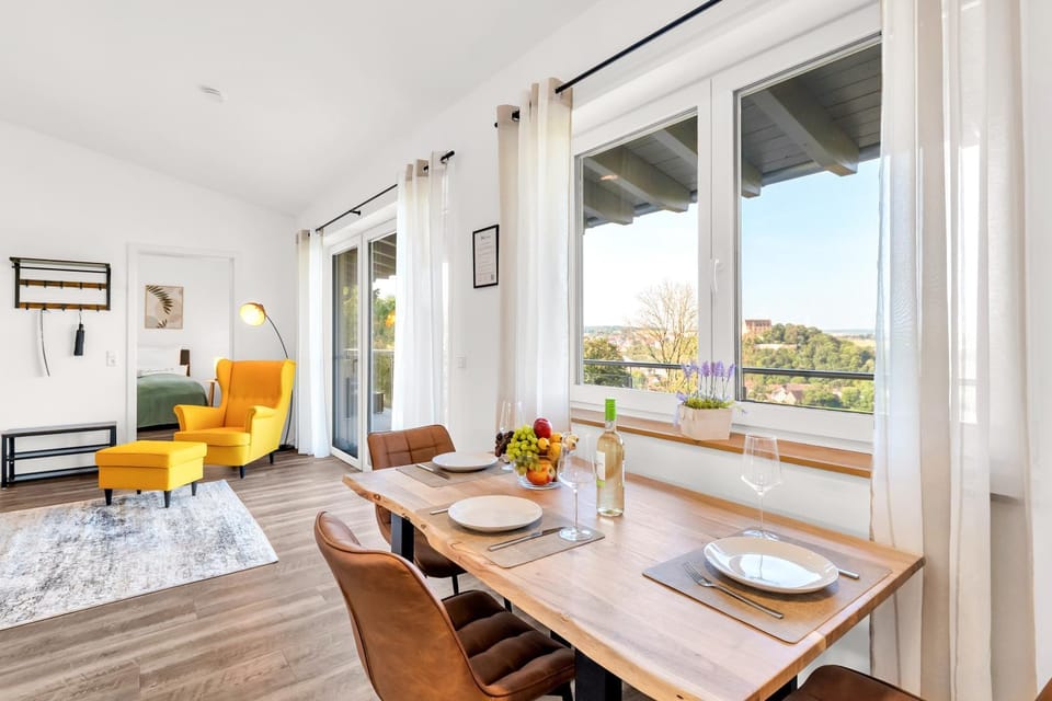 View (from property/room), Dining area