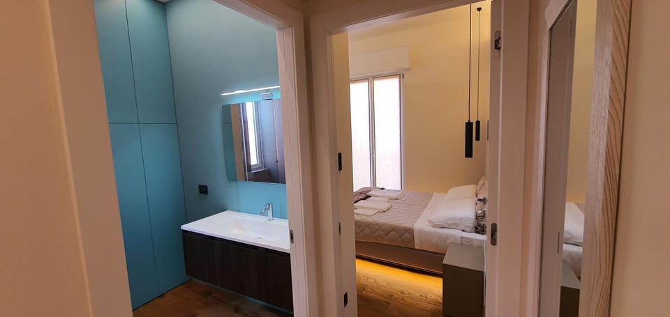 Bathroom, Bedroom